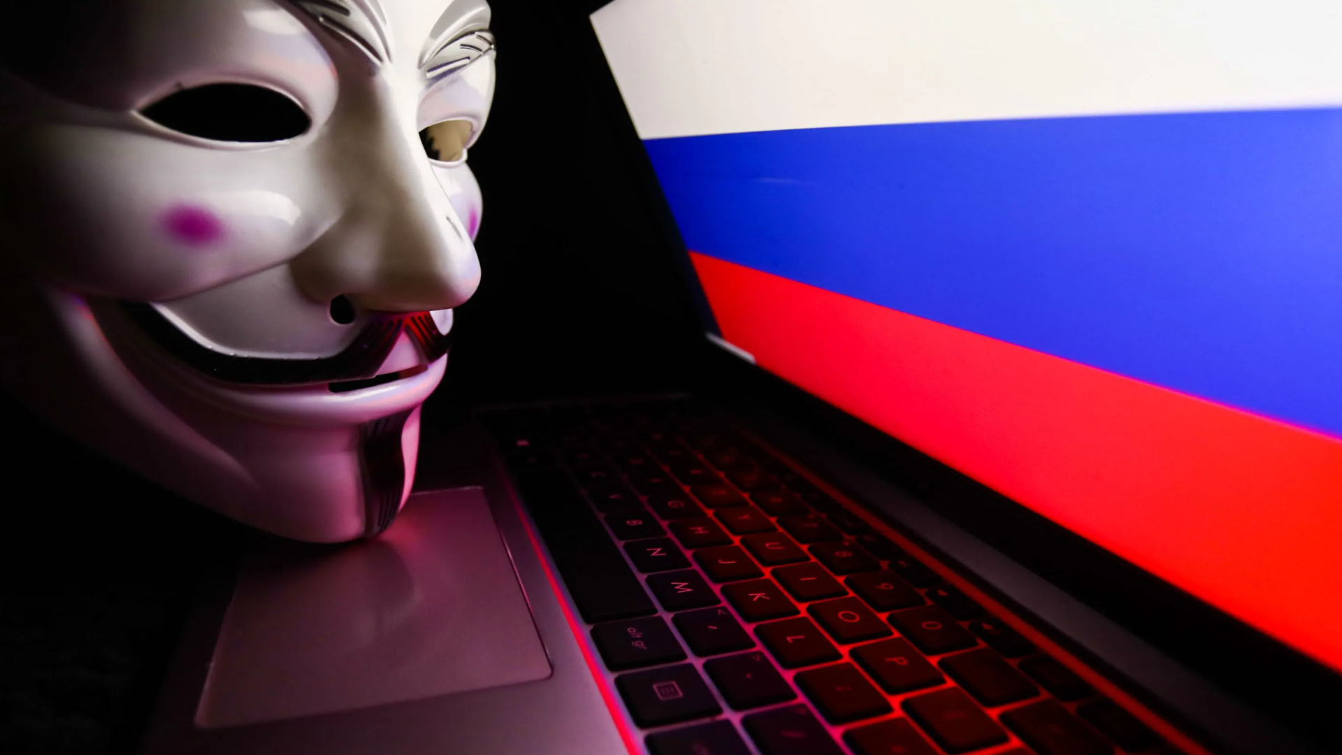 Hacker russi causano la disconnessione delle banche italiane